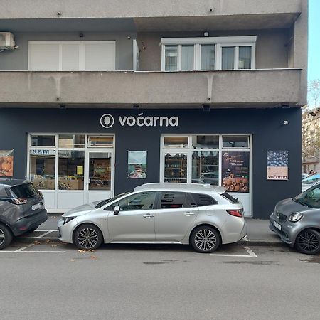 Zagreb Apartment Toni Bagian luar foto