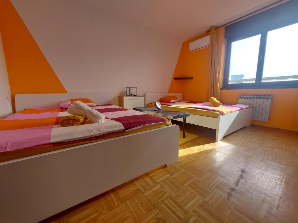 Zagreb Apartment Toni Bagian luar foto