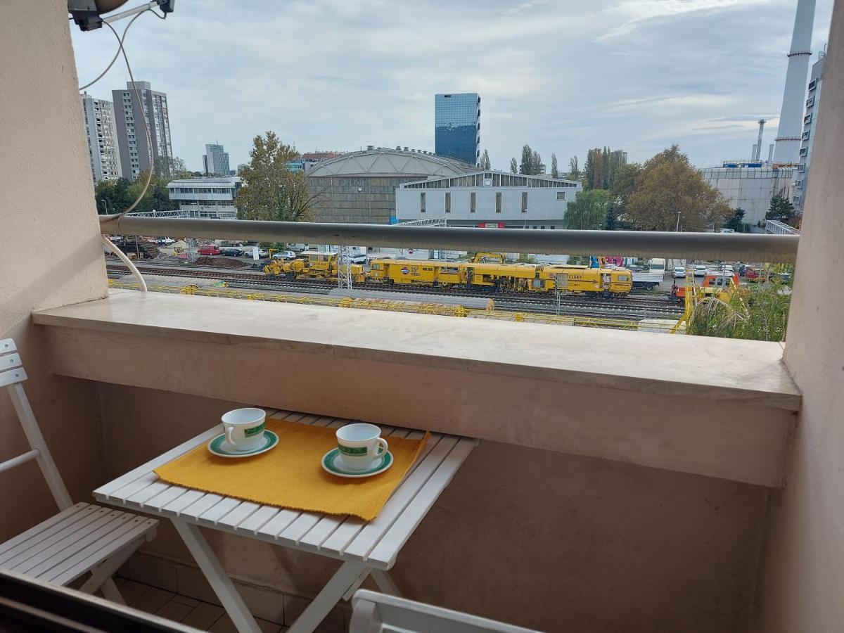 Zagreb Apartment Toni Bagian luar foto